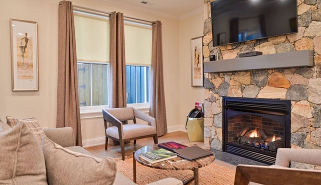 Luxe 1BR Suite | Unique Culinary + Adventures