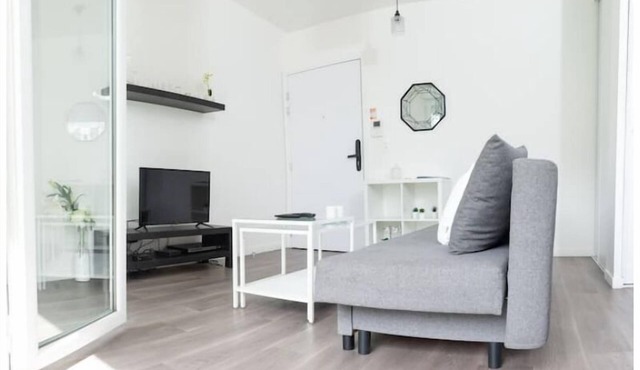 Luxe CDG, free parking, opposite the exhibition center and Le Bourget airport