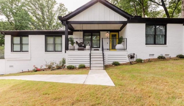 Luxe Decatur Duplex - Both Sides