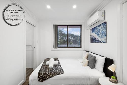 Luxe Double Ensuite Room - Centrally Located at Glenfield