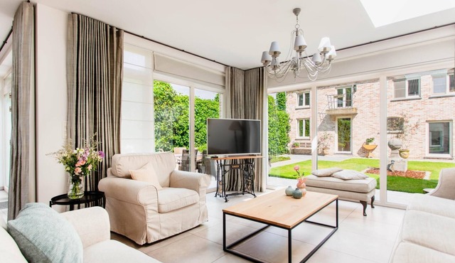 Luxe Historische Stadsvilla in Hartje Oudenaarde