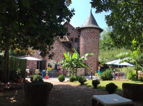 Luxe,piscine,jacuzzi,moulin historique en pierres entièrement rénové