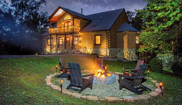 Luxe Speakeasy Cabin 5BR/3.5BA/Bourbon Trail/Hot Tub/Golf/Bernheim Forest