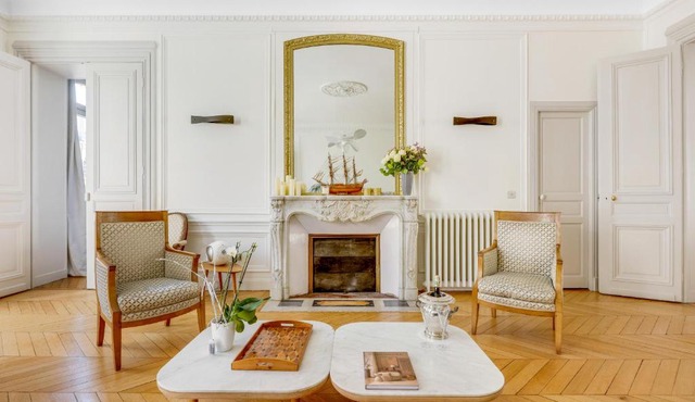 Luxueux duplex Elysées