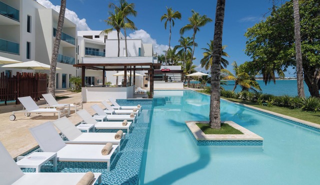Luxurious 2 Bedroom Ocean View Suite @ Lifestyle Holidays Vacation Club