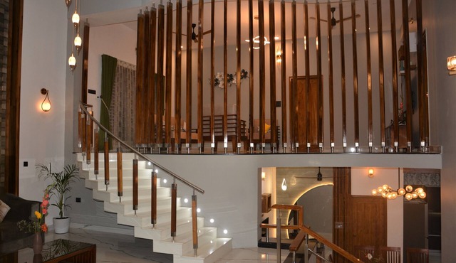 Luxurious 5 BHK AC Villa