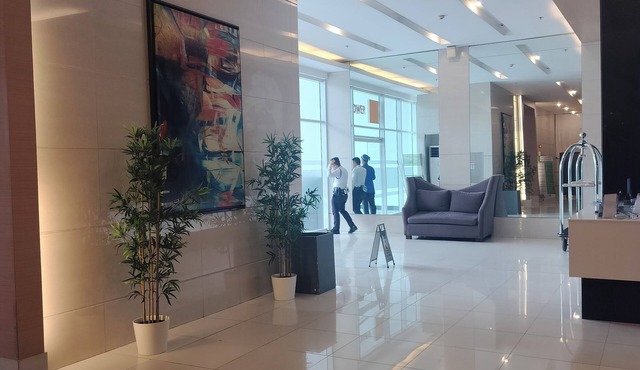Luxurious 9th Floor Studio in Quezon City With Private Pool