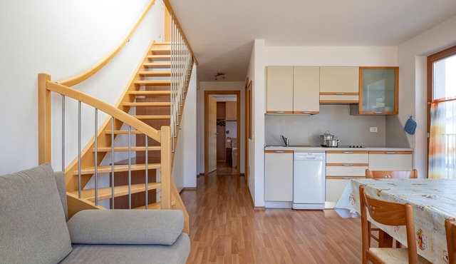 Luxurious Apartment "Durnbrunn 4" with Terrace, Mountain View & Wi-Fi