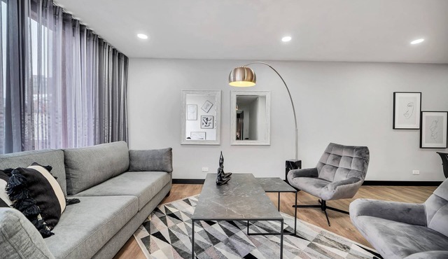 Luxurious apt with terrace and bathtub | Poblado