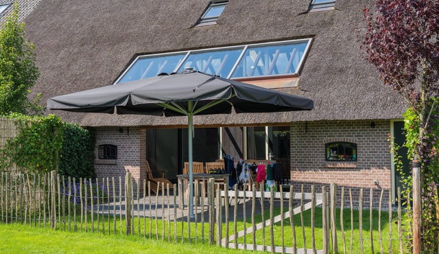 Luxurious authentic holiday farm with a hot tub