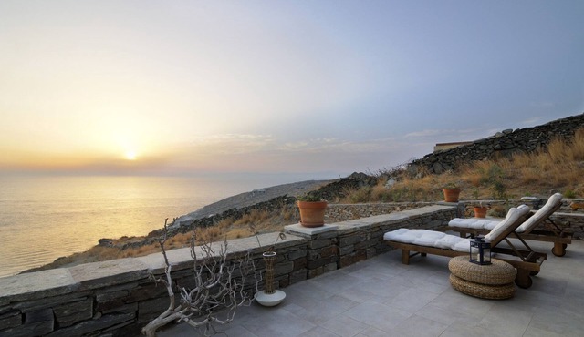 Luxurious beachfront villas in secluded area