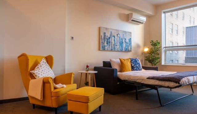 Luxurious Downtown Loft Heated Parking Rooftop Patio BBQ Gym Coffee