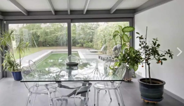 Luxurious 5 bedroom villa between Paris & Versailles