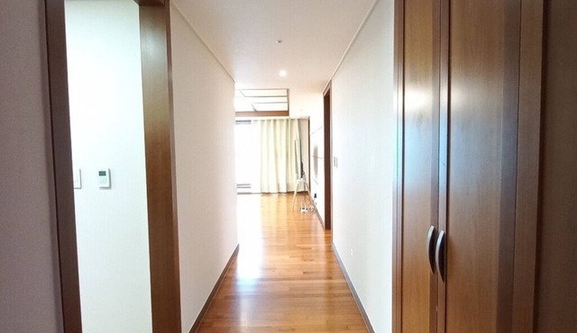 [Luxurious Gangnam Riche apt] 3Bdr 2Bath subway 2min