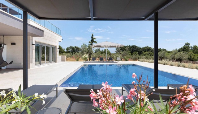 Luxurious home in Svetvincenat