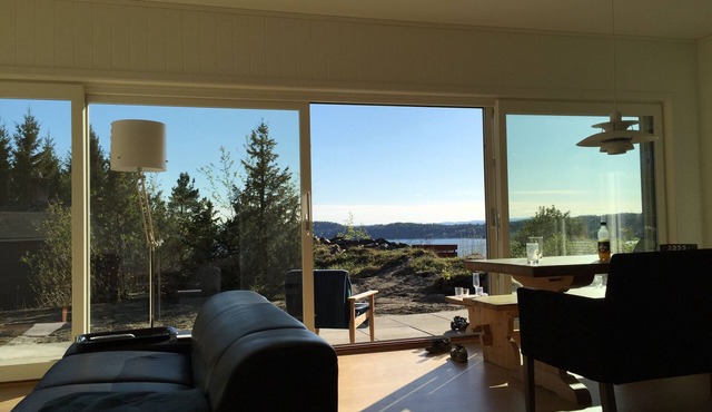 Luxurious, light-flooded vacation home near Oslo