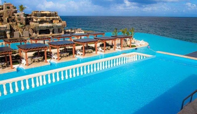 ¡ Luxurious Listed New Villa With 5 Br- 6 Bt In Sosua !
