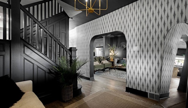 Luxurious listing near Downtown Pittsburgh - Newly Renovated!