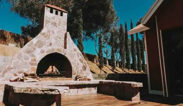 Luxurious lodge/Vineyard/Pool in Baja's wine country