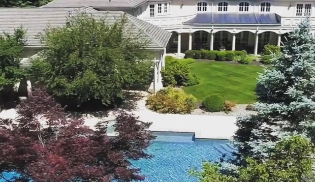 Luxurious Mansion Country Retreat- 45 mins to NYC