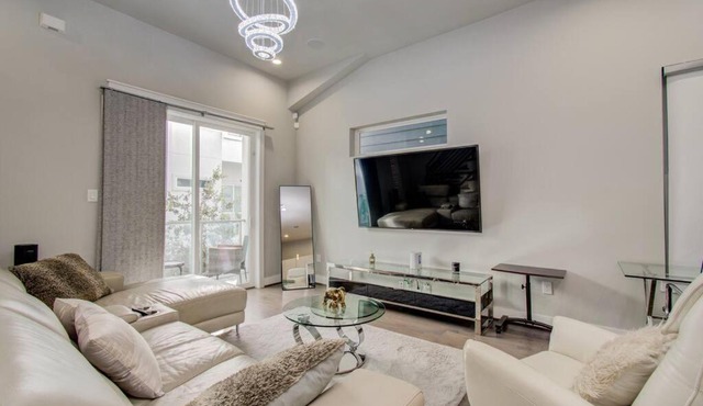 Luxurious Med Cntr/NRG Townhome