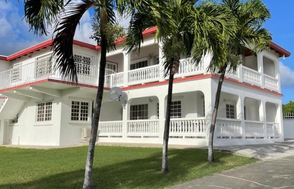 Luxurious One and Two Bedroom Villa