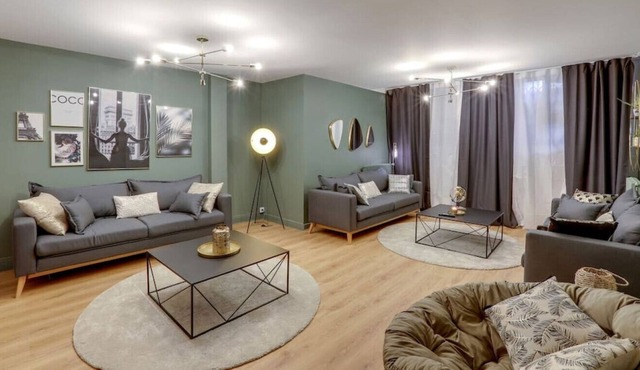 Luxurious & spacious apartment, 125m2, République