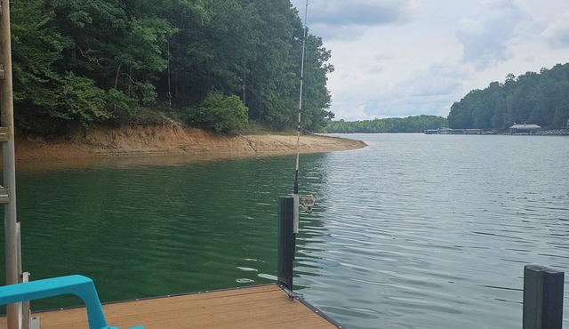 Luxurious & Spacious Lake Hartwell Home near Clemson, Anderson, and Greenville.