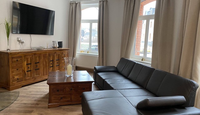 Luxurious vacation apartment in the middle of the park and castle town of Greiz