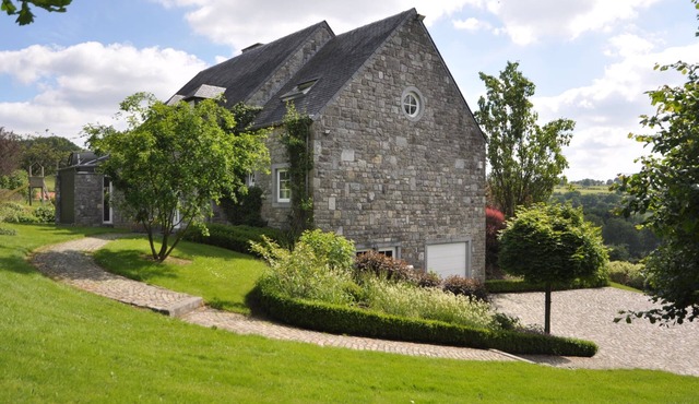 Luxurious Villa With Pool in the Ardennes