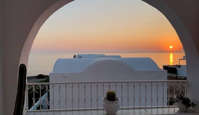 Luxurious Waterfront 2-Suites Condo in Hammamet