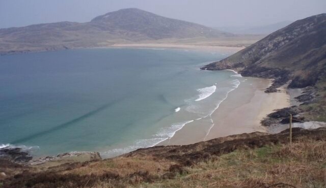 Luxurious Waterfront Holiday Homes with Private Pebble Beach & Free WiFi.