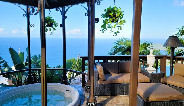 Luxury 2 Bedroom Ensuite Villa with Daily Maid, Rooftop Patio, and 360 Island Views