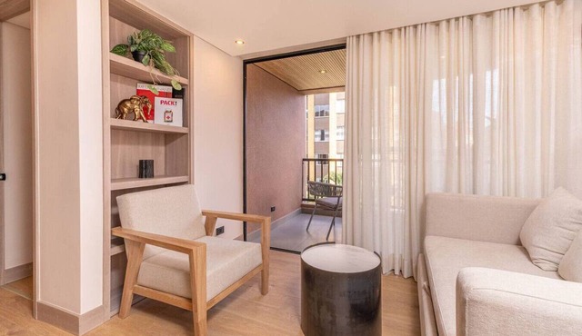 Luxury 2BR-2AC accessible Apt w/balcony-Laureles