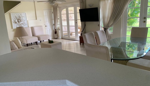 Luxury 3 br 3.5 bth townhouse in gated community