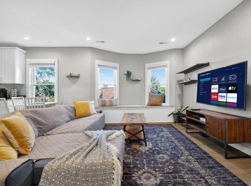Luxury 3BR 2BA Boston Penthouse