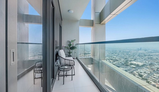 Luxury 3BR Aykon: High Floor w/Spectacular Views