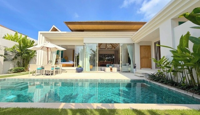 Luxury 3BR Pool Villa near Blue Tree - Bang Tao