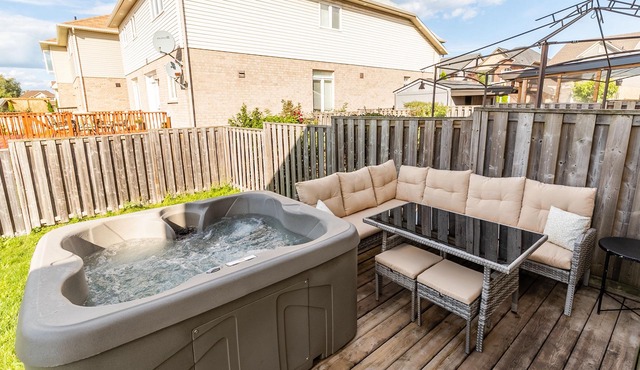 Luxury 3BR Townhome Private Gym BBQ