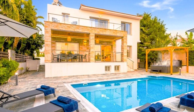 Luxury 5BR Villa in Paphos | Private Pool, Hot Tub & Sea Views | Family Retreat