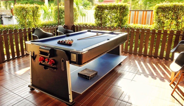 Luxury 6BHK Private Pool Villa In Pattaya by - Ozy Stays