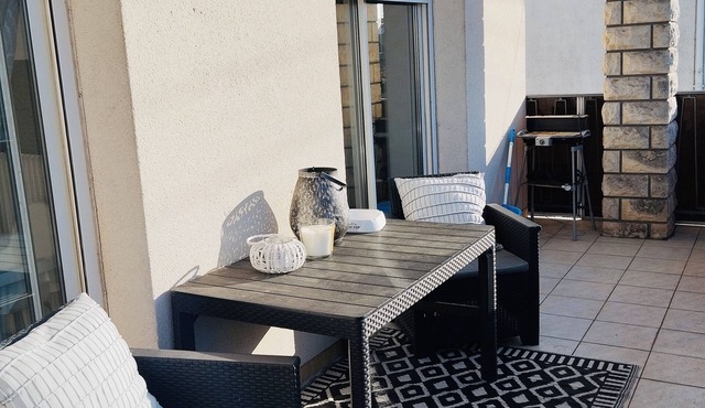 Luxury apartment-350 m from SNCF train station Saint pierre des corps- Châteaux Loire