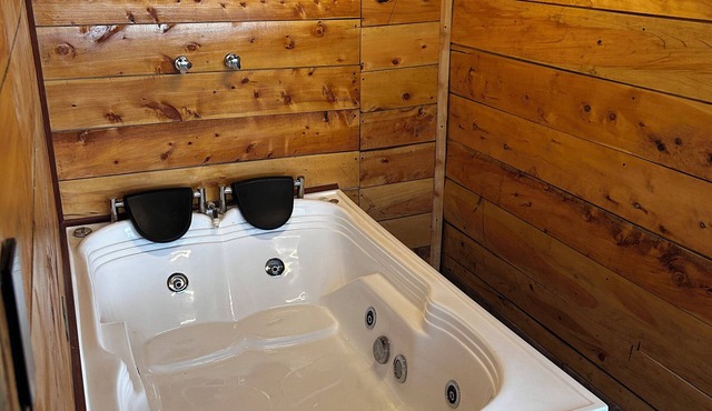 Luxury A-Frame Chalet with Jacuzzi and Panoramic View of Laguna Cocha
