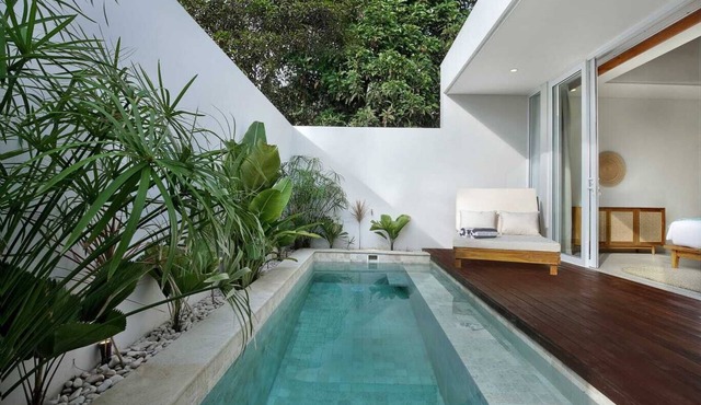 Luxury Accommodation In The Heart Of Kuta Mandalika