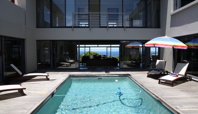 Luxury Accommodation on Oubaai Golf Estate