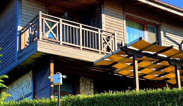 Luxury and panoramic seaside villa on a rocky coast at the Black Sea!