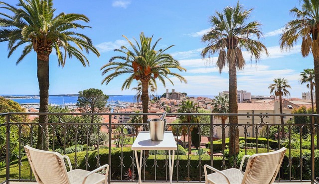 Luxury Apartment with Exceptional View