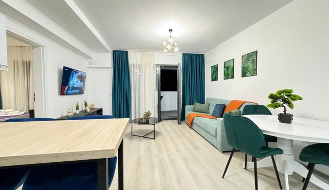 Luxury Apartments Avanera with 1&2 Bedroom with Parking Option