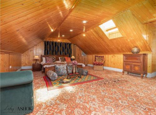 Luxury Ashok Cottage