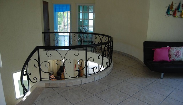 LUXURY Beachfront 3 Bedroom House with Casita (4th bedroom in Casita)